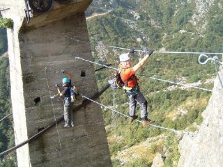 Michele approccia il primo pont des singes