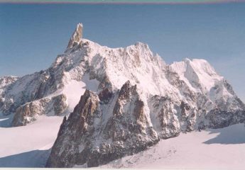 VISTA SUL DENTE DEL GIGANTE, CRESTA DI ROCHEFORT E GRAND JORASSES