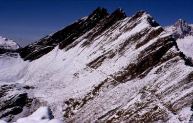 Il sentiero per il Colle del Berrio Blanc, dopo il Col des Charmonts