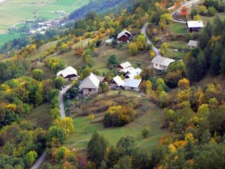 L' hameau di Ponteil dalla doppie