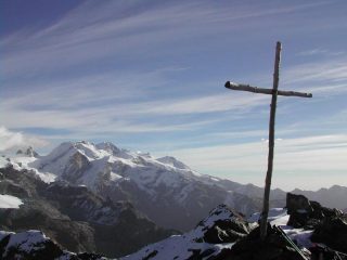 Veduta sul Rosa dalla croce della vetta
