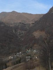 Il monte bellavarda da poco prima di giungere a Lities