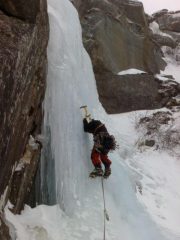 Monica in azione sul secondo tiro