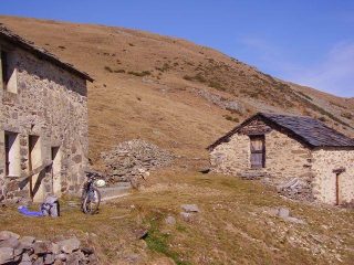 alpe Bossola qui finisce la strada