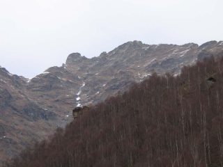 Guardando in su dai Piani di Cappia