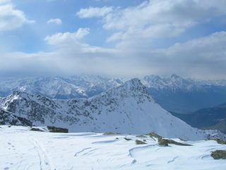 Il M.te Tantanè dalla vetta