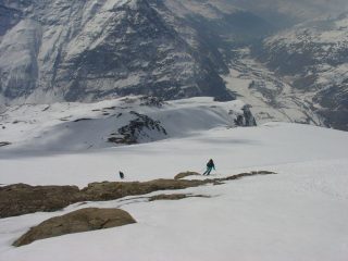 Sguardo dalla vetta, in fondo Bessans