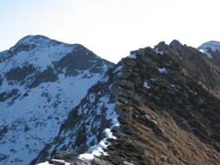 Dalla quota 2330 il panorama verso la Pietra Bianca