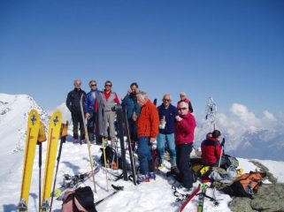 Il gruppo in punta.