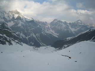 Il vallone di Entrelor visto da quota 2500mt