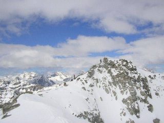effimere aperture in cima