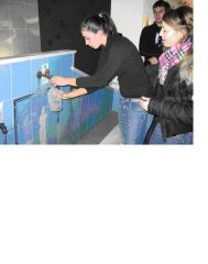 Valle Stura - Sorgente calda delle Terme di  Bagni di Vinadio, Ottima acqua (nitrati 4,3 mgl) ricca di Sali minerali (sodio,calcio,zolfo, litio) durezza  22,5 °F, sgorga a temperatura superiore ai 50