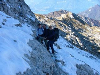neve al ritorno verso il rifugio bogani bellissimo giro ad anello