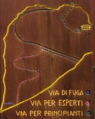 2007-06-10 01 cartellone con indicazioni