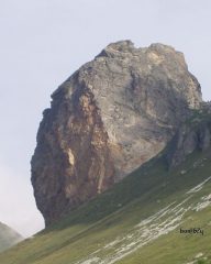 2007-06-10 02 rocca senghi da parcheggio