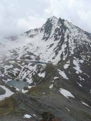 Colle del Beth e Ghinivert dalla vetta in un momento di visibilità