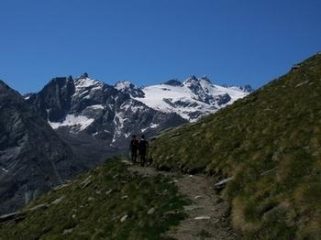 ...poco dopo il colle