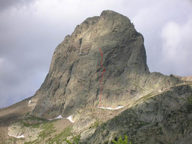 La parete ovest con il tracciato della via