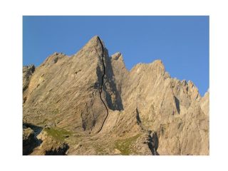 la Vorderspitze nella luce del tramonto con il tracciato dell'itinerario