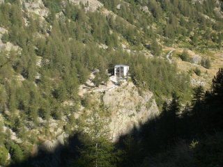 Rifugio città di Ceva al Malinvern salendo verso il colletto di Vallescura
