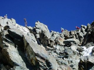 Ultimo tratto alla vetta da canalone fuori percorso segnato