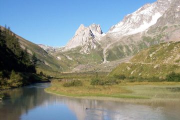 Piano Combal e Pyramides Calcaires
