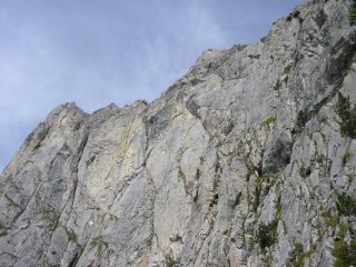 La parete destra della Croix des Tetes dove corre la via