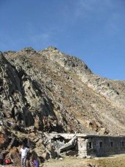 Dal rifugio militare verso la vetta
