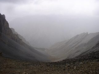 vallon d'Aval dal pas de Souvagea sotto la pioggia