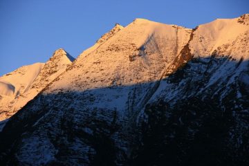 le prime luci del sole su Petite e Grande Sassière (7-10-2007)