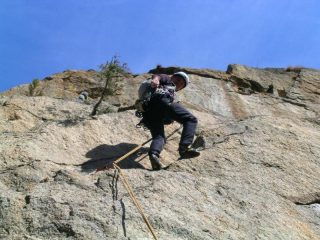 Gigi sul passaggio chiave di 6b+