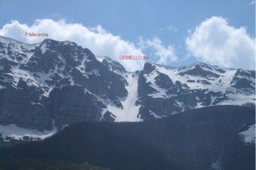 Gemello sx (dx orografico)