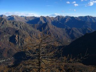 Veduta verso la bassa valle
