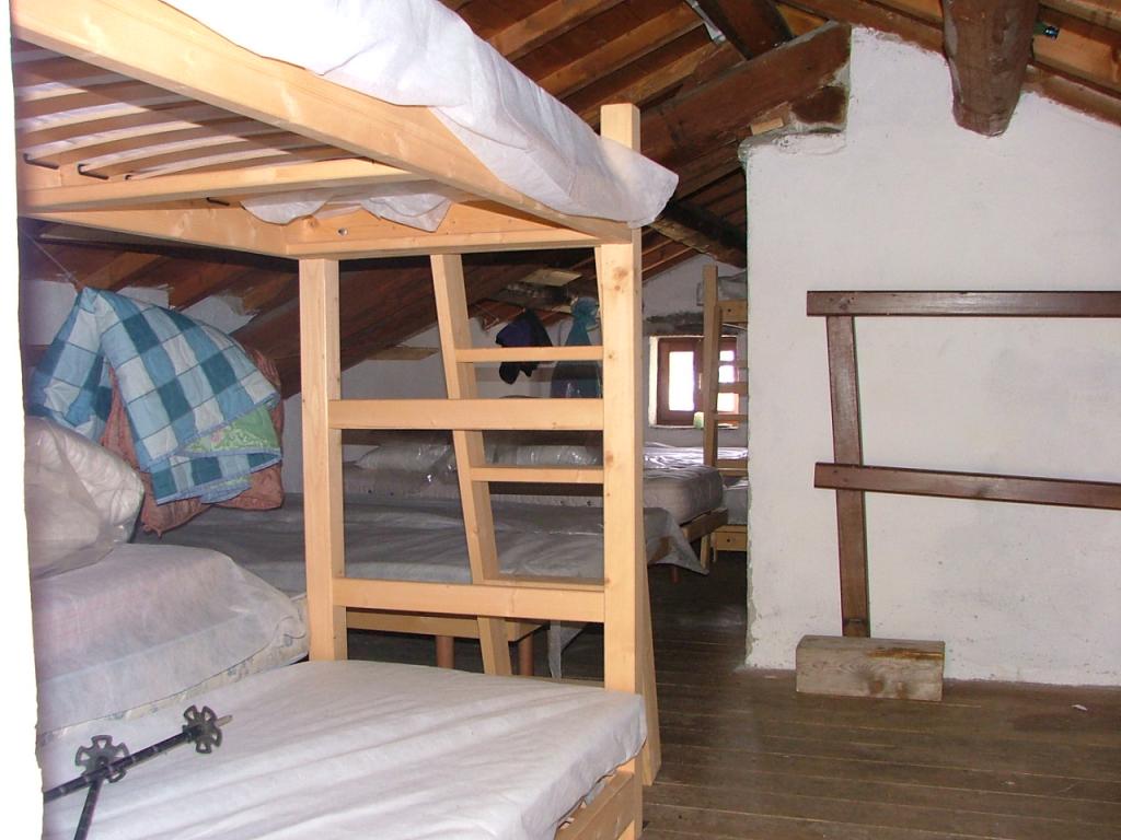 20 posti letto, rifugio ben tenuto