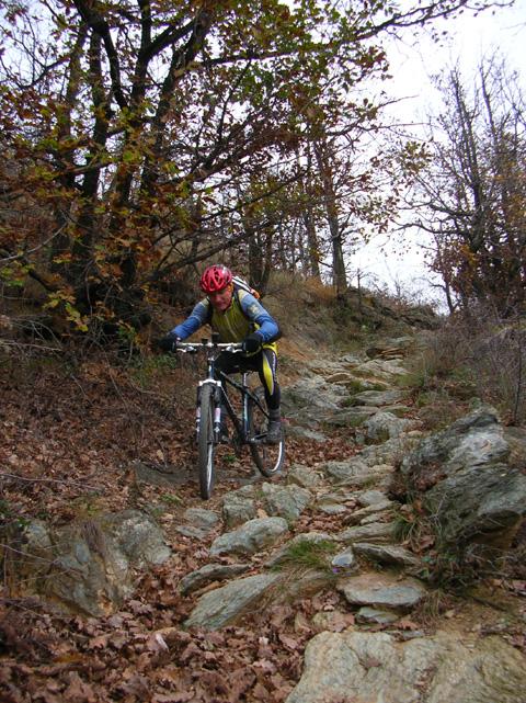 discesa su sentiero tecnico