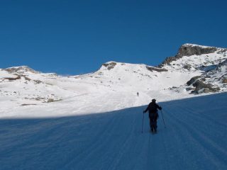 sullo sfondo il Passo dei salati