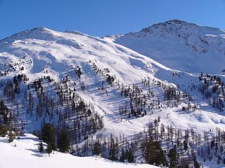 Il Giassez visto dalla salita al Begino