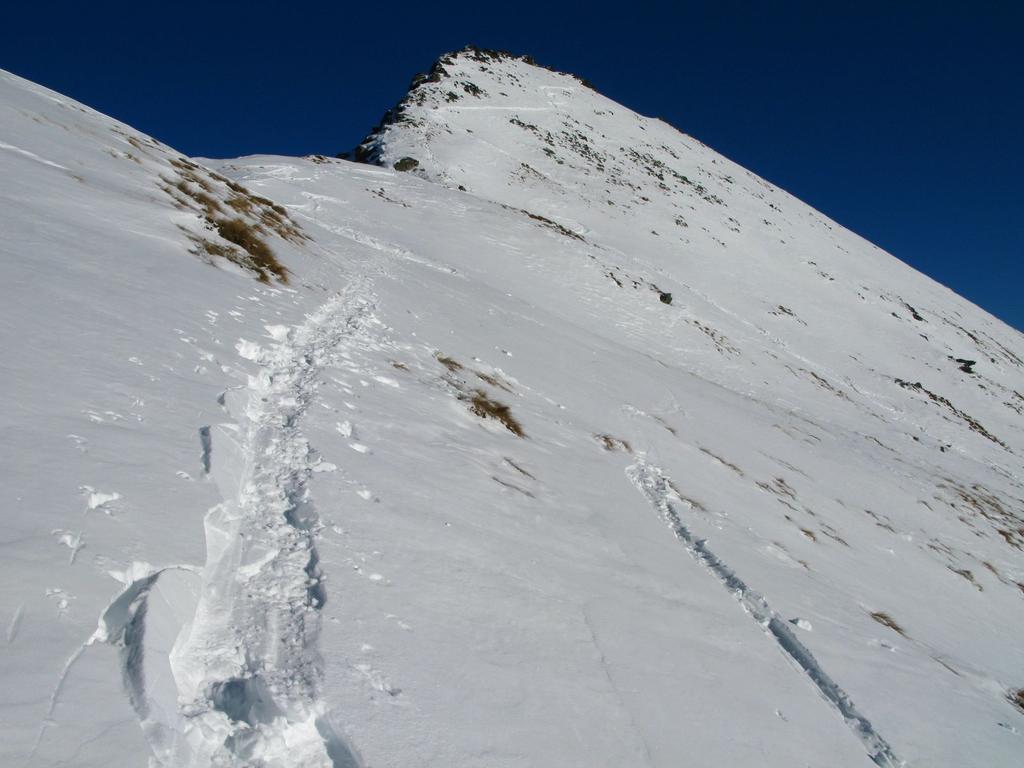 salendo lungo la cresta Ovest alla Punta Falinère (16-12-2007)