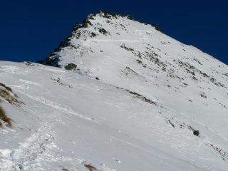 la vetta della Punta Falinère è ormai vicina..! (16-12-2007)