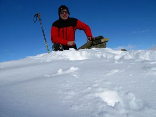 in vetta alla Costabella del Piz (autoscatto) (30-12-2007)