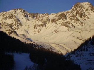 sulla dx la Punta di Oberettes 