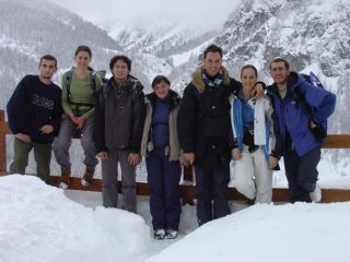 il gruppo al completo al nuovo rifugio troncea!