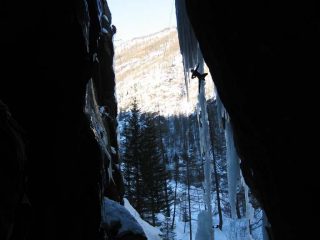riccardo gioca con il vuoto