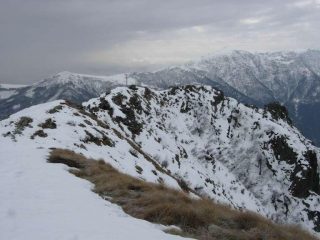 La croce vista dalla vetta