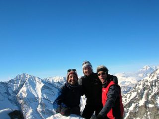 Al colle, in lontananza il Monte Bianco