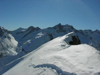il vero M.Colombo con in blu la parte alpinistica o per ripidisti...foto m.conti