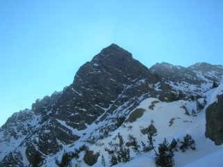 Il versante nord del Bec l' Espic fotografato dal percorso di discesa.