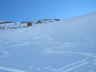 Scendendo dalla punta..