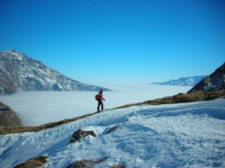 SI SCIA SU UN MARE DI NUBI