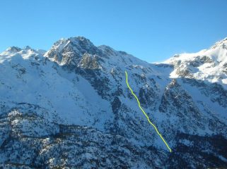 Envers du Lac Gelé e tracciato del canalino inferiore.